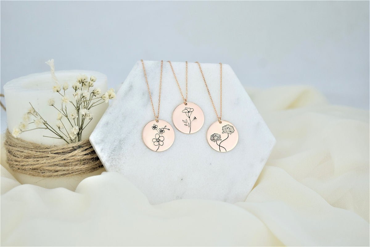 Disk Birth Flower Necklace, Custom Disk Month Flower Pendant Necklace • Dainty Birthday Gifts for Her, Perfect Everyday Necklace Silver