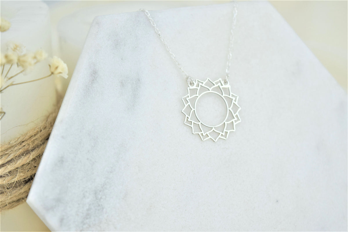 Crown Chakra Necklace, Sahasrara Yoga Geometric • Handmade Chakra• Hindu Jewelry • Yoga Chakra Necklace• Spiritual Jewelry • Symbol Necklace