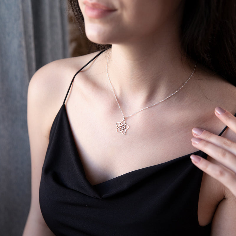 14K Gold Venus Necklace • Venus Flower Necklace • Flower of Venus Sign, Symbol Jewelry • Sterling Silver, Rose Gold and Gold, Birtday Gifts