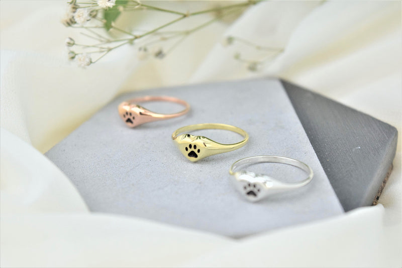 Custom Symbol Gold Heart Ring • Personalized Engraved Symbol, Paw, Emoji Heart Ring • Gifts for Her
