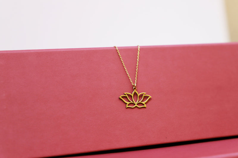 Dainty Lotus Flower Necklace Friendship, Cute Handmade Lotus Pendant Necklace in Sterling Silver, Gold and Rose Gold, Birthday Gifts Jewelry